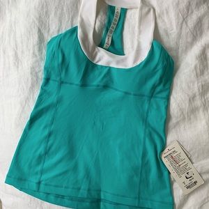 Lululemon Scoop Neck Tank